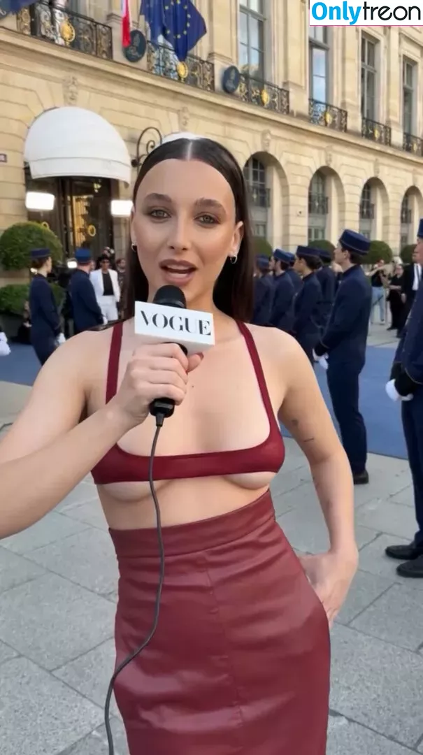 Emma Chamberlain голая photo #0270 (biancasotelo14 / emmachamberlain)
