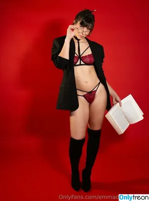 Emma Dominatrice / Emma C / Mabelleemma1 / d819120 / emmadominatric1 / mistress_e__ nude photo #0024