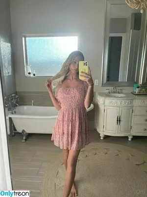 Emma Hix / EMMAHIXOFFICIAL / emmahix_xo nude photo #1940