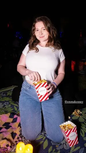 Emma Kenney / EmmaRoseKenney / emmakenney / ems4638 nude photo #0246