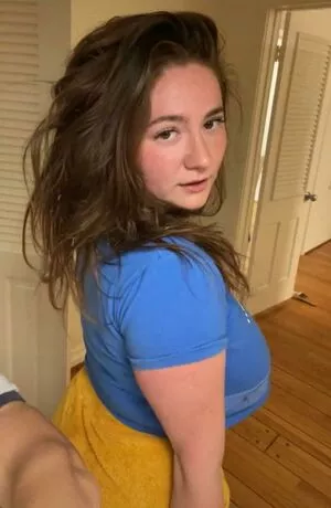 Emma Kenney / EmmaRoseKenney / emmakenney / ems4638 nude photo #0455