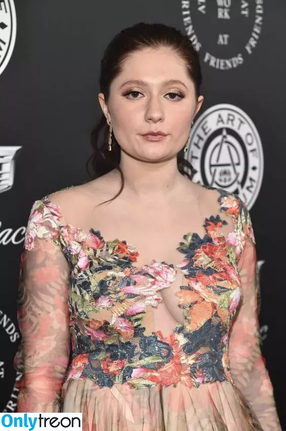 Emma Kenney nude photo #0468 (EmmaRoseKenney / emmakenney / ems4638)