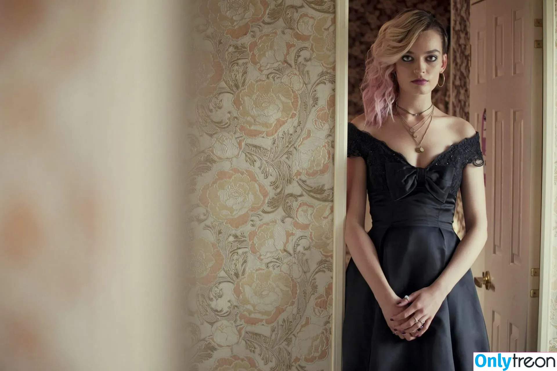 Emma Mackey голая photo #0022 (Sex Education Flaunt magazine shoot / emmatmackey)