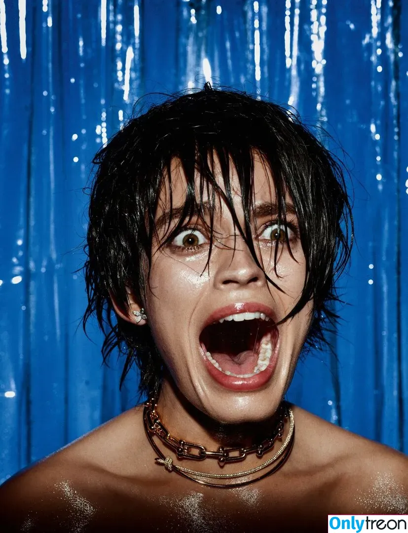 Emma Mackey голая photo #0051 (Sex Education Flaunt magazine shoot / emmatmackey)