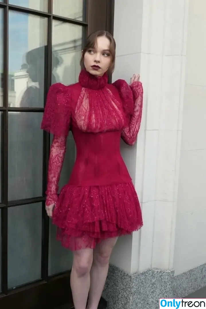 Emma Myers голая photo #0824 (ememyers / emma_myers)