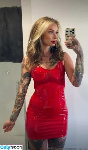 Emma Olofsson / Mmurmaider nude photo #0012