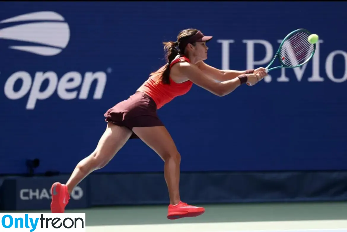 Emma Raducanu голая photo #0702 (EmmaRaducanu)