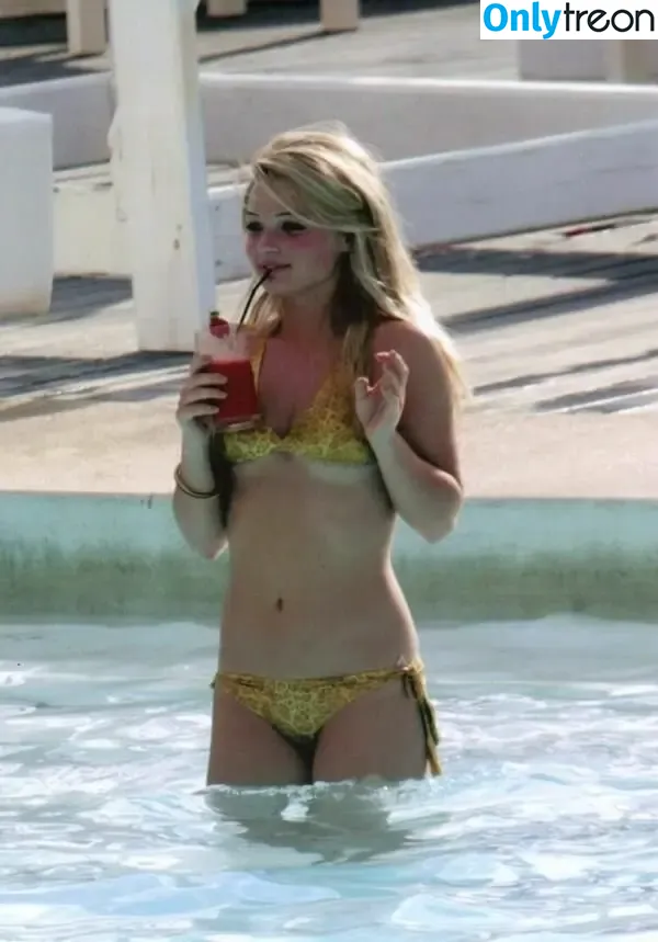 Emma Rigby nude photo #0082 (emmarealrigby)