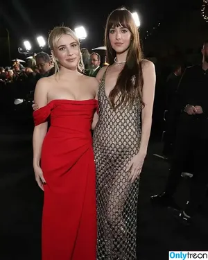 Emma Roberts / emmalee1996 / emmaroberts фото голая #0779