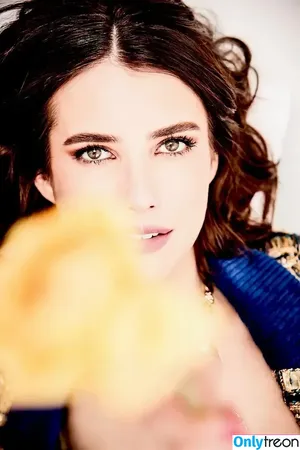 Emma Roberts / emmalee1996 / emmaroberts фото голая #0821