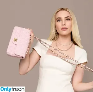 Emma Roberts / emmalee1996 / emmaroberts фото голая #0925