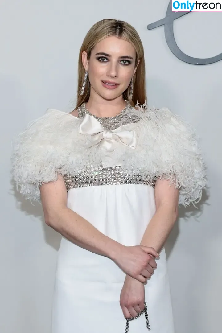 Emma Roberts nude photo #0731 (emmalee1996 / emmaroberts)