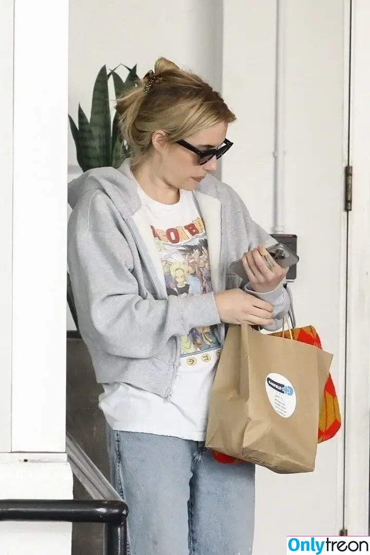 Emma Roberts nude photo #0870 (emmalee1996 / emmaroberts)