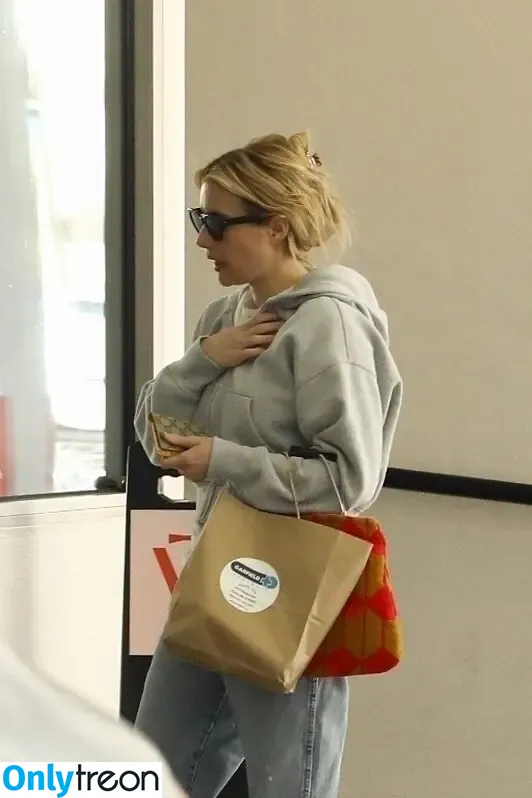 Emma Roberts nude photo #0872 (emmalee1996 / emmaroberts)