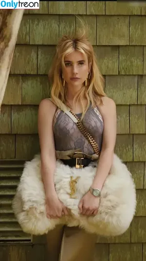 Emma Roberts / emmalee1996 / emmaroberts nude photo #1185
