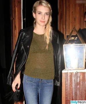 Emma Roberts / emmalee1996 / emmaroberts nude photo #1212