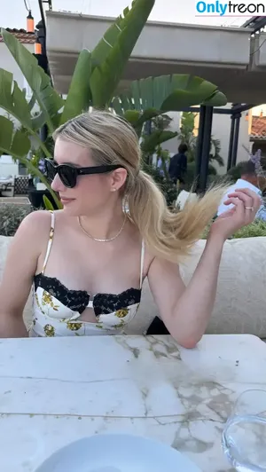 Emma Roberts / emmalee1996 / emmaroberts nude photo #1295