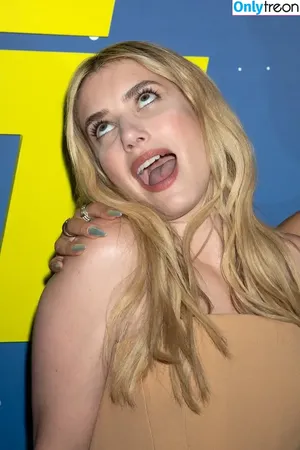 Emma Roberts / emmalee1996 / emmaroberts nude photo #1300