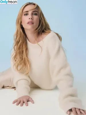 Emma Roberts / emmalee1996 / emmaroberts nude photo #1340