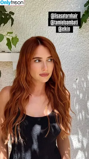 Emma Roberts / emmalee1996 / emmaroberts nude photo #1689