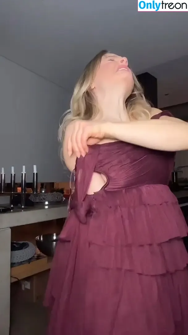 Emma Svenningson голая photo #0047 (emmasvenningson)