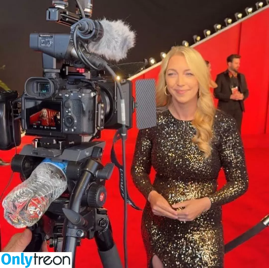Emma Vardy nude photo #0050 (emmavardytv)