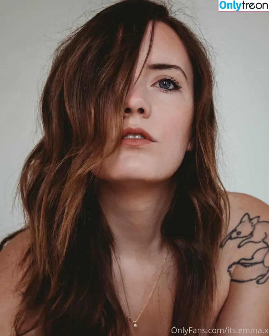 emma.xxxhibition nude photo #0011 (emmaurt)