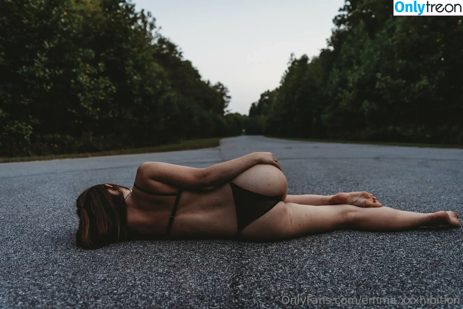 emma.xxxhibition голая photo #0042 (emmaurt)