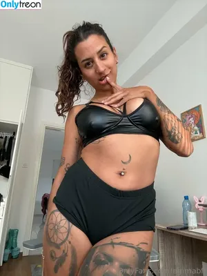 emmabff / emmabffff nude photo #0048