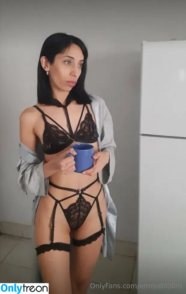 emmabl00m nude photo #0323 (mich2600)