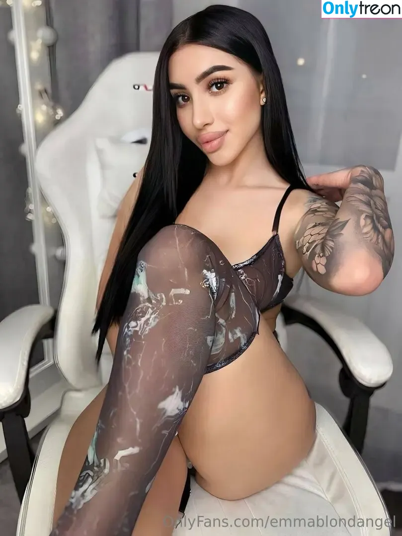 emmablondangel nude photo #0030 (emmablondangel)