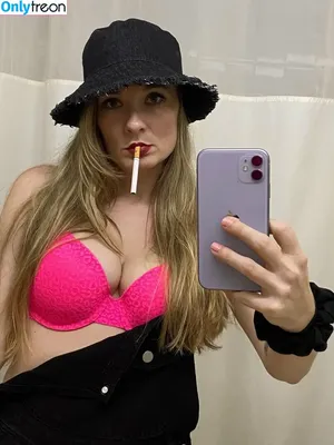 emmacantquit nude photo #0060