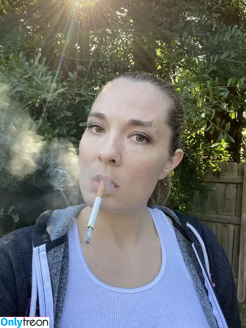emmacantquit nude photo #0072 (emmacantquit)