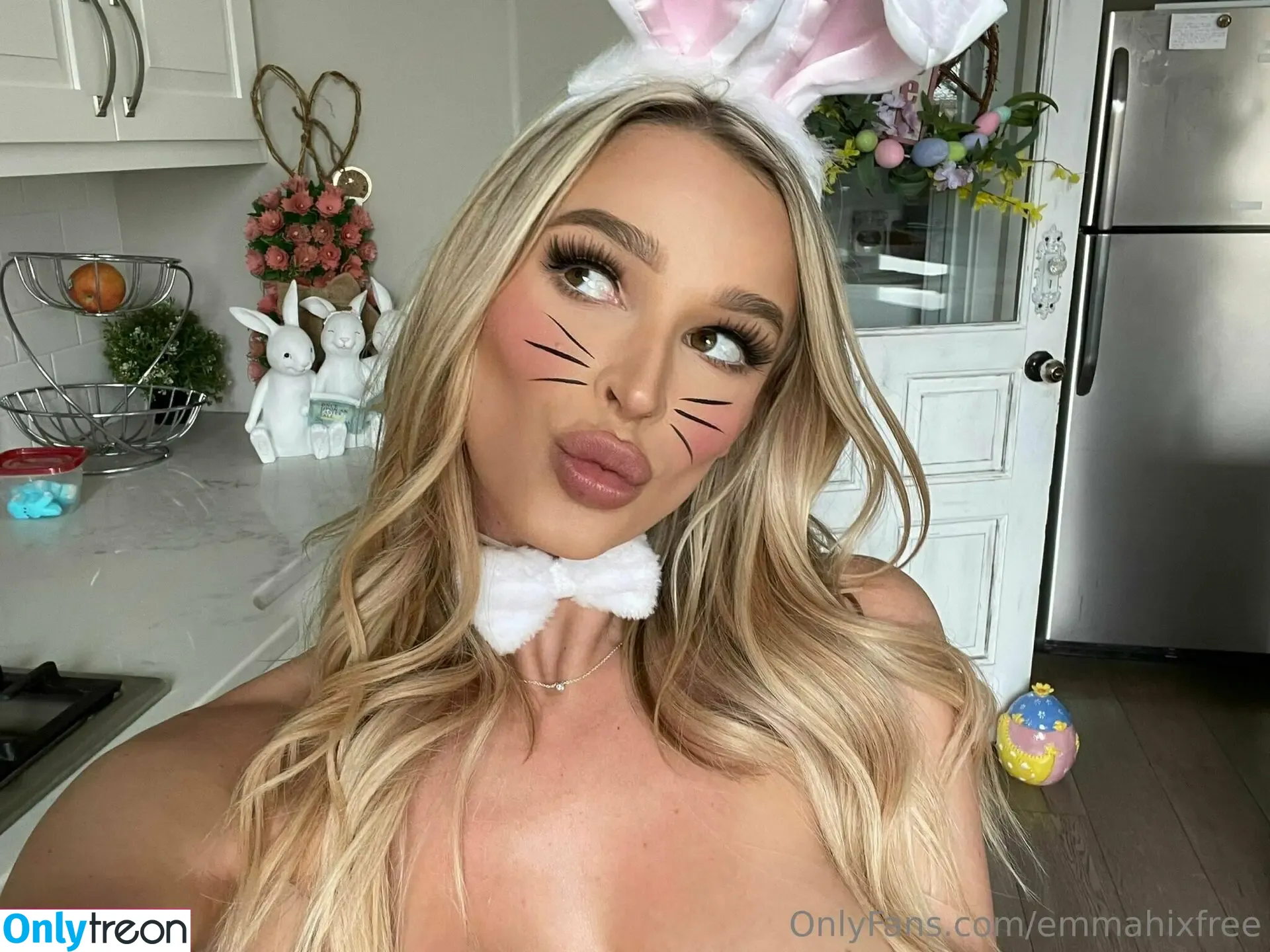 emmahixfree nude photo #0062 (emmahix_xo)