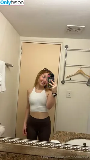 emmamaeeee / emmamaeeeee nude photo #0001