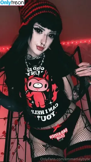 Emmamaybyte / emmamaybyte666 / emmamaybytez nude photo #0926