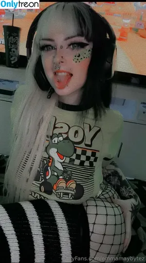 emmamaybytez / emmamaybyte nude photo #0018