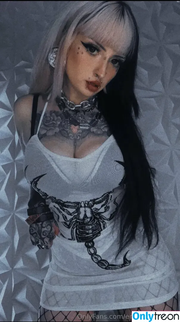 emmamaybytez nude photo #0023 (emmamaybyte)