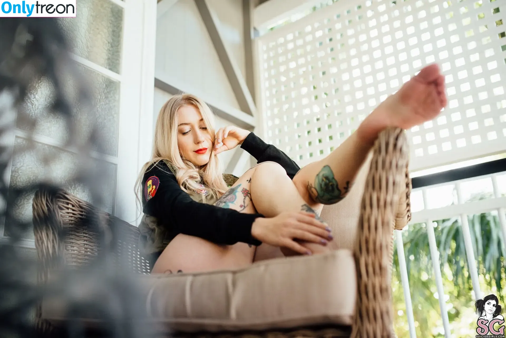 Emmameow nude photo #0025 (emmameows / emmammayo)