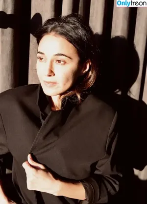 Emmanuelle Chriqui / Emmanuelle / echriqui nude photo #1003
