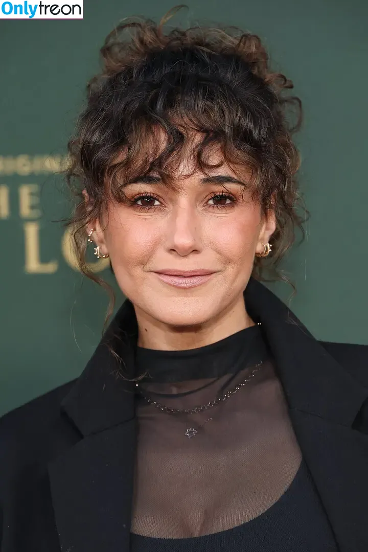 Emmanuelle Chriqui голая photo #1105 (Emmanuelle / echriqui)