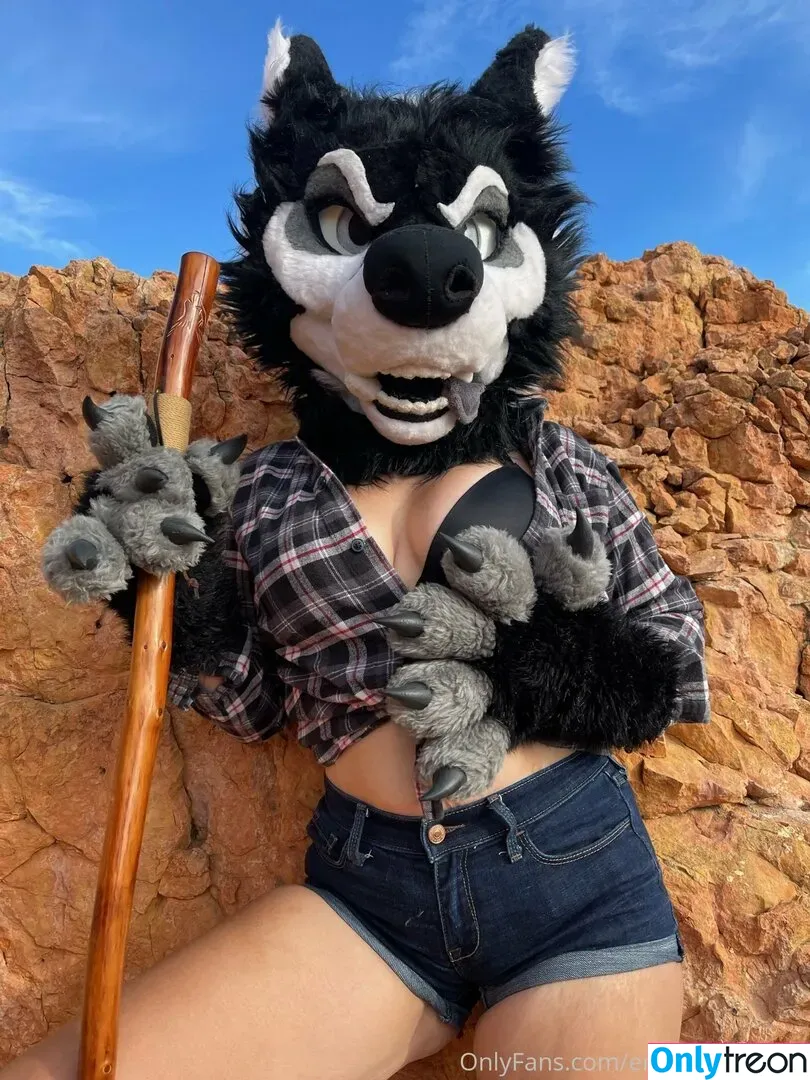 emmawerewuff nude photo #0034 (emmawerewuff)