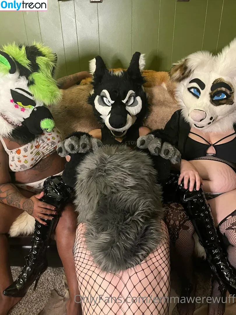 emmawerewuff голая photo #0073 (emmawerewuff)