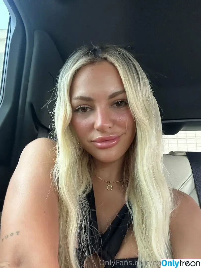 emmitajones nude photo #0014 (emjones)