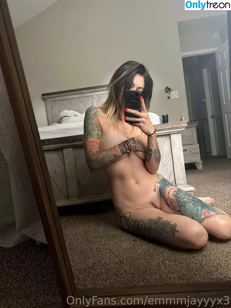 emmmjayyyx3 nude photo #0031 (whatisthemaximumcapacityonthis)