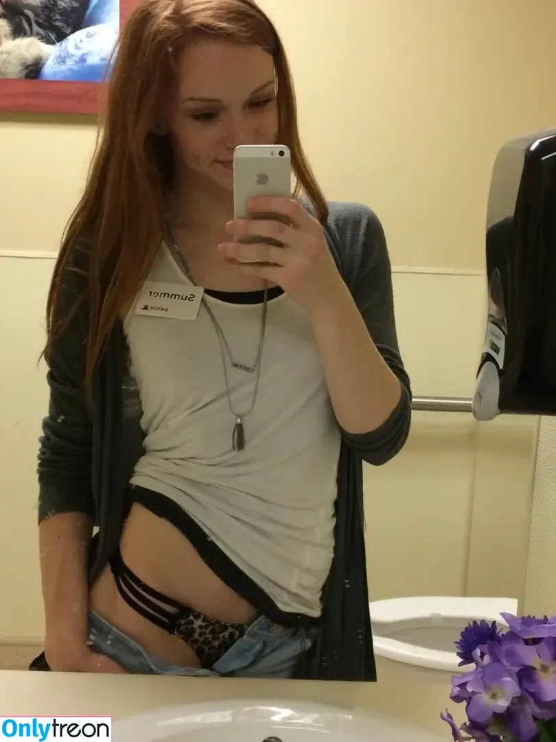 emmmxc nude photo #0007 (emmm_xoxx / emmmc_)