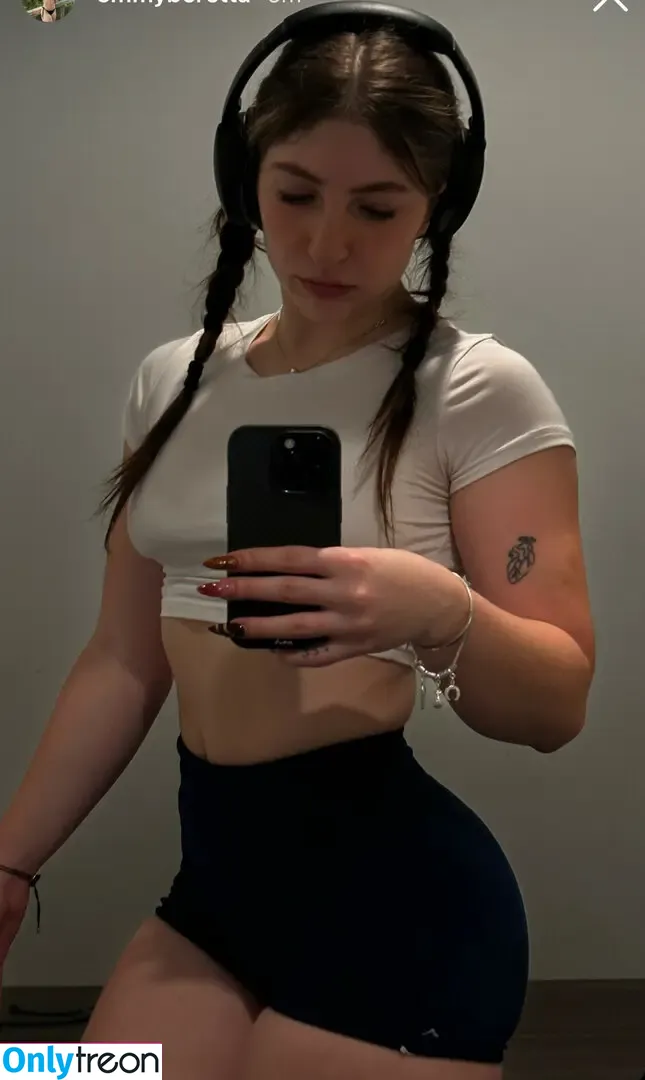 Emmy Beretta голая photo #0015 (babygirl213 / beretta____ / emmyberetta)