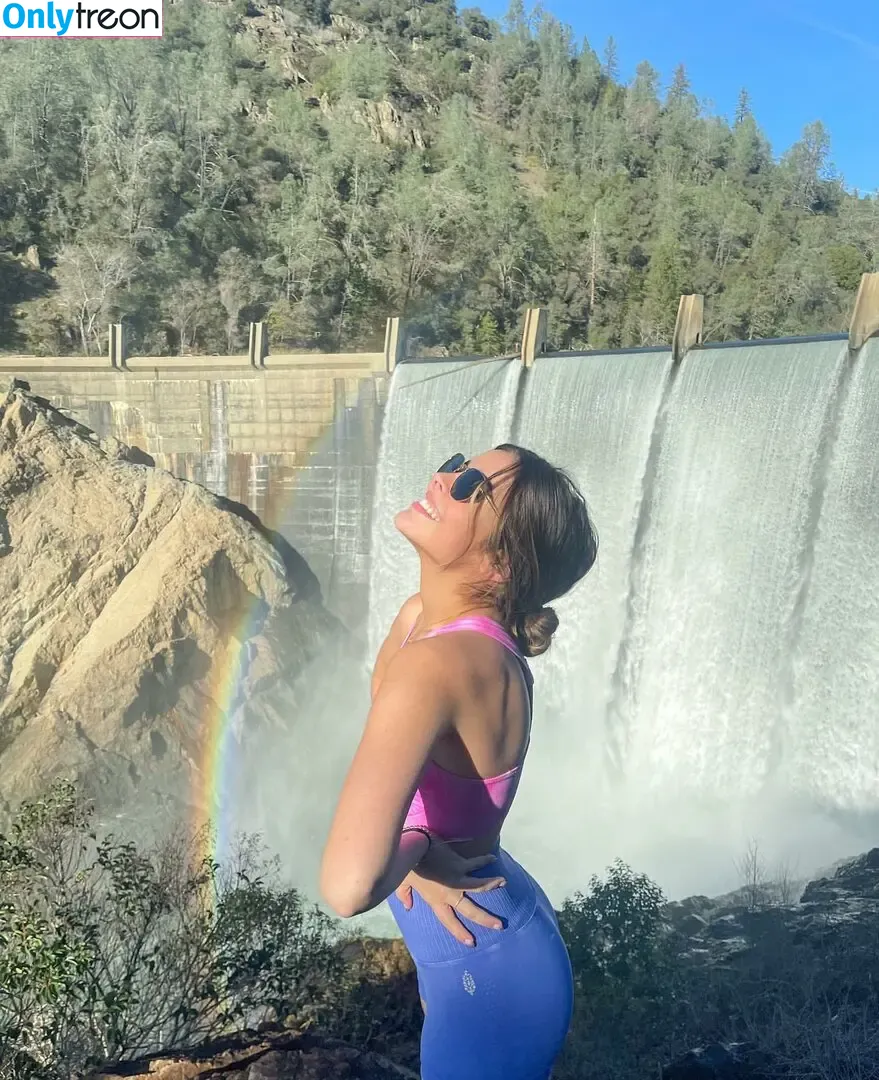 Emmy Bucher nude photo #0030 (emmybucher)
