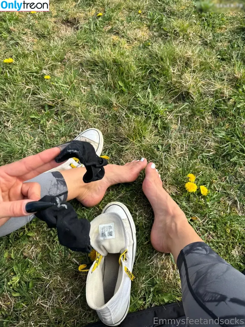 Emmysfeetandsocks голая photo #0761 (emmyfeetandsocks / emmysfeetandso1 / theluckyguy_efs)