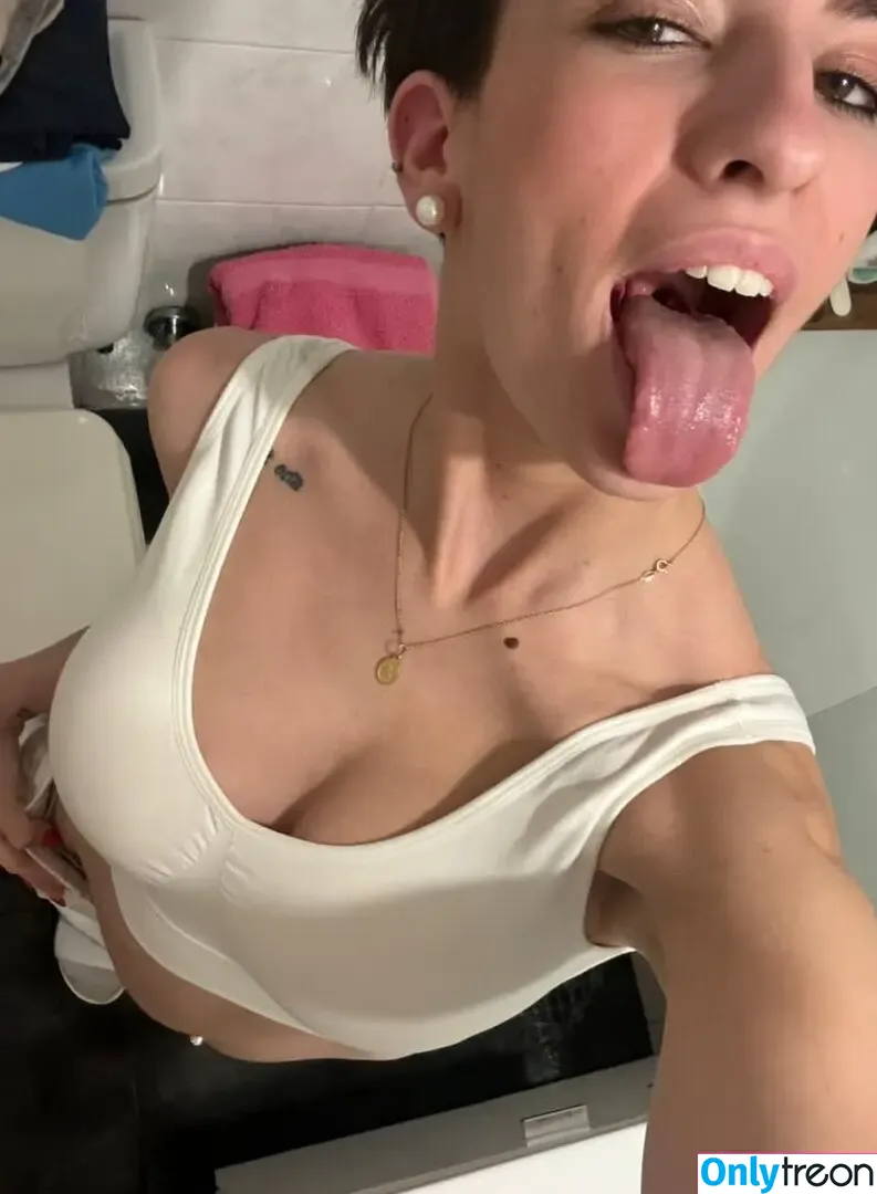 Empoweredd_Angelll nude photo #0036 (Sidney Apple / sidney_apple)
